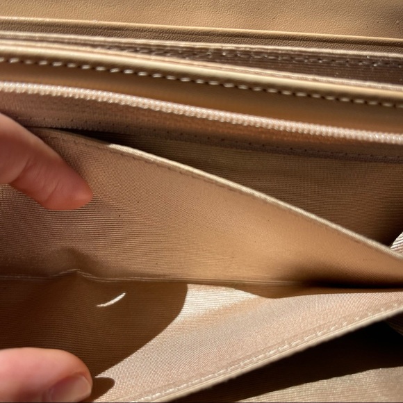 Samantha Thavasa Wallet - Picture 15 of 15